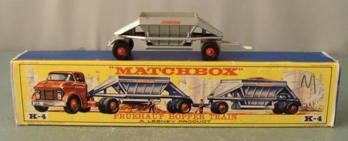 Matchbox Partial K-4 Fruehauf Hopper Train Truck In Box: This is a partial Matchbox King Size model K-4 Fruehauf Hopper Train, issued in 1967. Included is one car, no cab, but if you do have the full version you can add this car to it to extend your vehicle