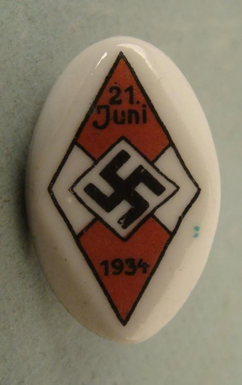 EARLY ORIGINAL 1934 HJ/HITLER YOUTH RALLY MEDAL: THIS EARLY ORIGINAL 1934 HJ/HITLER YOUTH RALLY MEDAL IS MADE OF PORCELAIN WITH A HJ DIAMOND ON THE FRONT. IT IS MAKER STAMPED "27" ON THE BACK. *