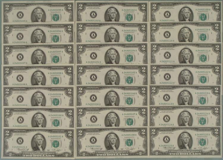 21 Crisp UNC 1976 $2 Sequential Bills A Mint -Boston: (21) 1976 $2 Two Dollar Notes with sequential serial numbersMint mark: A (Boston)Condition: Crisp Uncirculated