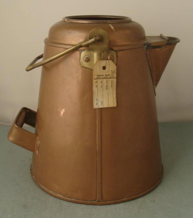 U.S. NAVY COFFEE POT USED ON BATTLESHIP USS INDIANA WW1: THIS IS AN U.S. NAVY COFFEE POT USED ON BATTLESHIP USS INDIANA IN SPANISH AMERICAN WAR & WWI. IT IS 11 1/2" TALL AND COMES WITH A PHOTO OF THE POT IN SHIPS KITCHEN & A STEREO V