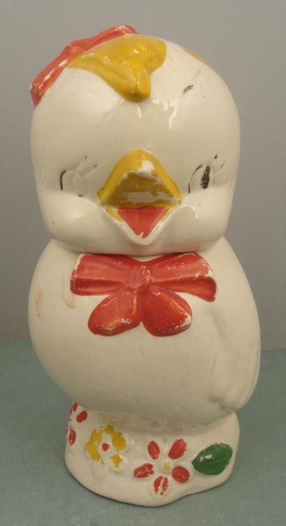 Chicken Vintage Cookie Jar Ceramic w/ Red Bowtie: This charming chicken ceramic cookie jar looks quite dapper, with its little red bow tie. * * Condition: Very Good (some wear on the coloring)Size: 8" x 12"4 1/2" diameterChicken head as lid