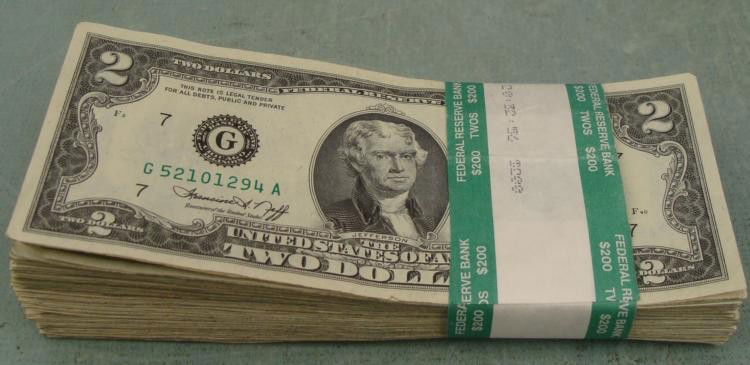 100 Circ & UNC $2 Two Dollar 1976 Notes G Mint Chicago: (100) 1976 $2 notes * Condition: All are very nice bills- some bank counter-stamped, and many Uncirculated Mint mark: G (Chicago) * *