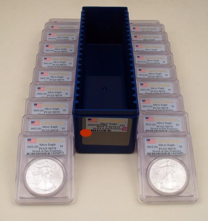 2012-S Silver Eagle Set 20 Coins PCGS MS70 In Box: Full set of 20 encased coins of the 2012-S Silver Eagle, in the original lidded box * Minted in: San Francisco (no mint mark)Grade: MS70, First StrikeGraded by: PCGS Professional Coin Grading Service