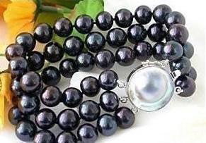 THREE STRAND 8-9MM TAHITIAN BLACK SOUTH SEA PEARL BRACE: THREE STRAND 8-9MM TAHITIAN BLACK SOUTH SEA PEARL BRACELET mwf2006