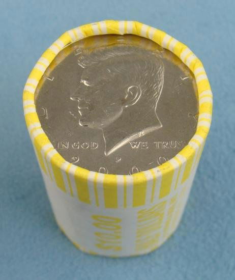 2000 P Roll Kennedy Halves Half Dollar Coins UNC: 2000-P Roll of Kennedy Halves, 20 coins total * Condition: Uncirculated * *The roll you will receive will look different from that in the photo