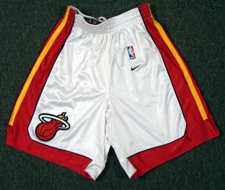 Nike Authentic Miami Heat NBA Basketball Shorts: With the revitalized Miami Heat marking there mark on this season, starring Wade, Bosh, and James, they will stop at nothing to get back to the promise land. Both James and Bosh have yet to win 