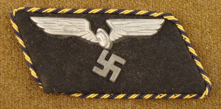 NAZI RAILROAD OFFICER'S COLLAR TAB W/SWASTIKA, RR WHEEL: NAZI RAILROAD OFFICER'S COLLAR TAB-ORIG-W/SWASTIKA & RR WHEEL WITH WINGS * BLACK WITH PIPING-METAL INSIGNIA AND SWASTIKA *