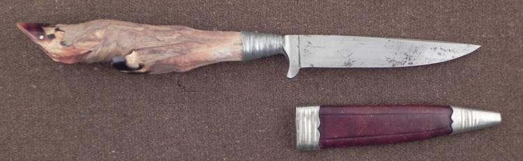 WWII GERMAN DEER HOOF TRENCH KNIFE W/SCABBARD -SOLINGEN: WWII GERMAN DEER HOOF TRENCH KNIFE/SKINNING KNIFE BY PUMA/SOLINGEN * 10 1/2" LENGTH--DEER HOOF GRIP--NICE BLADE MARKED "PUMA-SOLINGEN" WITH LOGO-LEATHER & METAL SCABBARD *