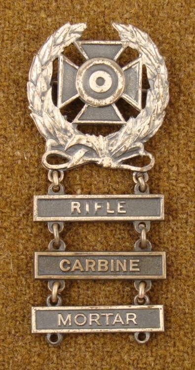 WWII Military Orig Sterling Medal Rifle Carbine Mortar: WWII Military Original Sterling Medal with three bars: Rifle Carbine Mortar