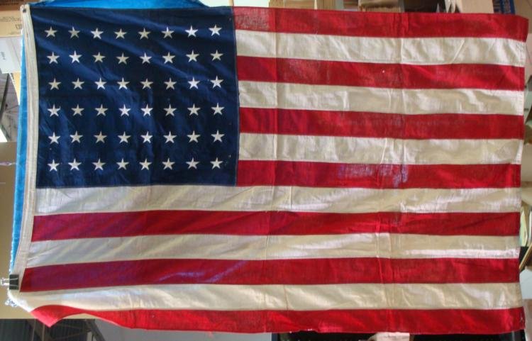 WWII VINTAGE 48 STAR AMERICAN FLAG-LARGE SIZE ORIGINAL: WWII VINTAGE 48 STAR AMERICAN FLAG-LARGE SIZE-HEAVY COTTON W/GROMMETS * NICE VINTAGE ORIGINAL *