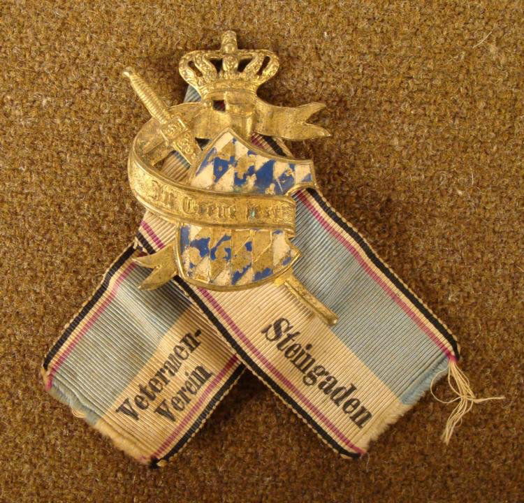 LARGE WWI BAVARIAN MEDAL W/RIBBONS IMPERIAL GERMAN-GILT: LARGE WWI BAVARIAN MEDAL W/RIBBONS--VETERANEN-VEREIN STEINGADEN * * GILT & ENAMEL WWI IMPERIAL GERMAN SOLDIER'S MEAL *