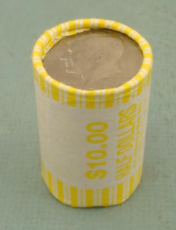 1976-D Bank Roll Kennedy Halves Half Dollars Coins UNC: 1976-D Bank Wrapped Roll of Kennedy Halves * Grade: Uncirculated* picture may look slightly different from roll you will receive *