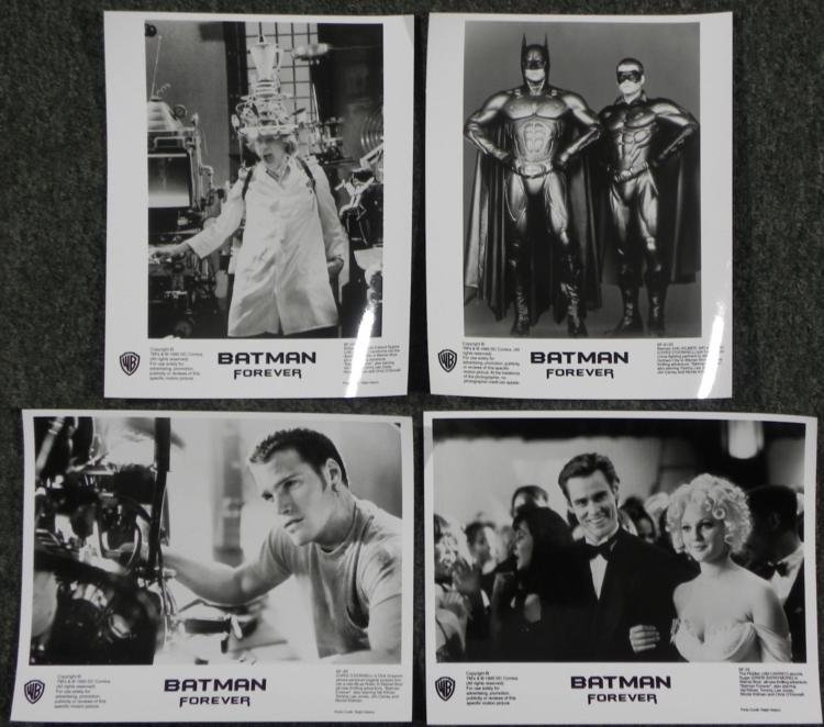 4 Batman Forever Orig Press Photos Val Kilmer Jim Carey: Here are four original 8 x 10 black and white press photos from the 1995 Warner Brother movie "Batman Forever." All are in excellent condition, and include: * * Jim Carrey and Drew Barrymore * Jim Car