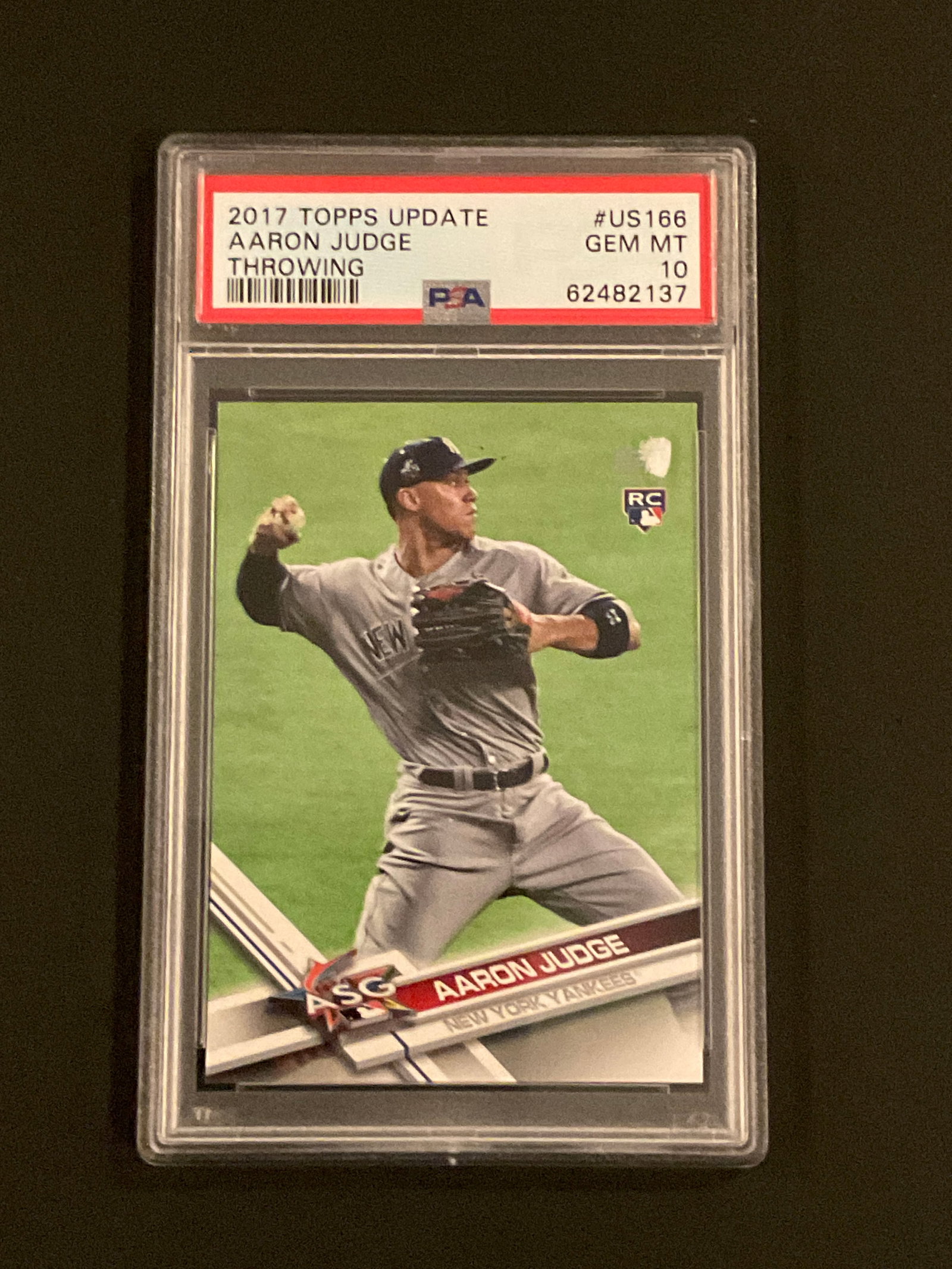 2017 Topps Aaron Judge #US166 PSA 10 (1 of 2)