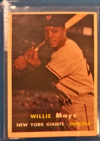 1957 Topps Willie Mays #10 - Vintage New York Giants Card