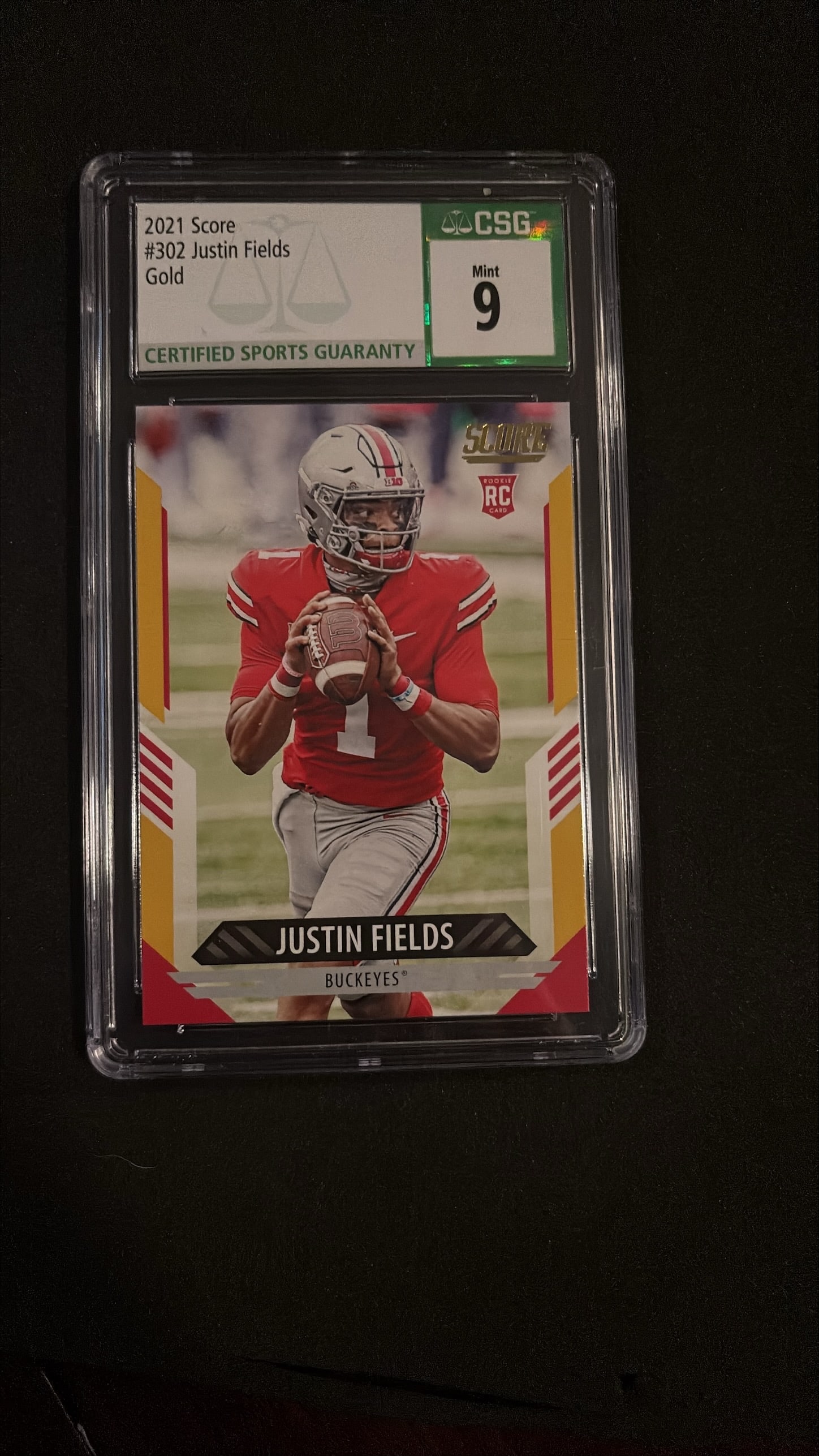 2021 Score Justin Fields Rookie #302 Gold – CSG Mint 9 (1 of 2)