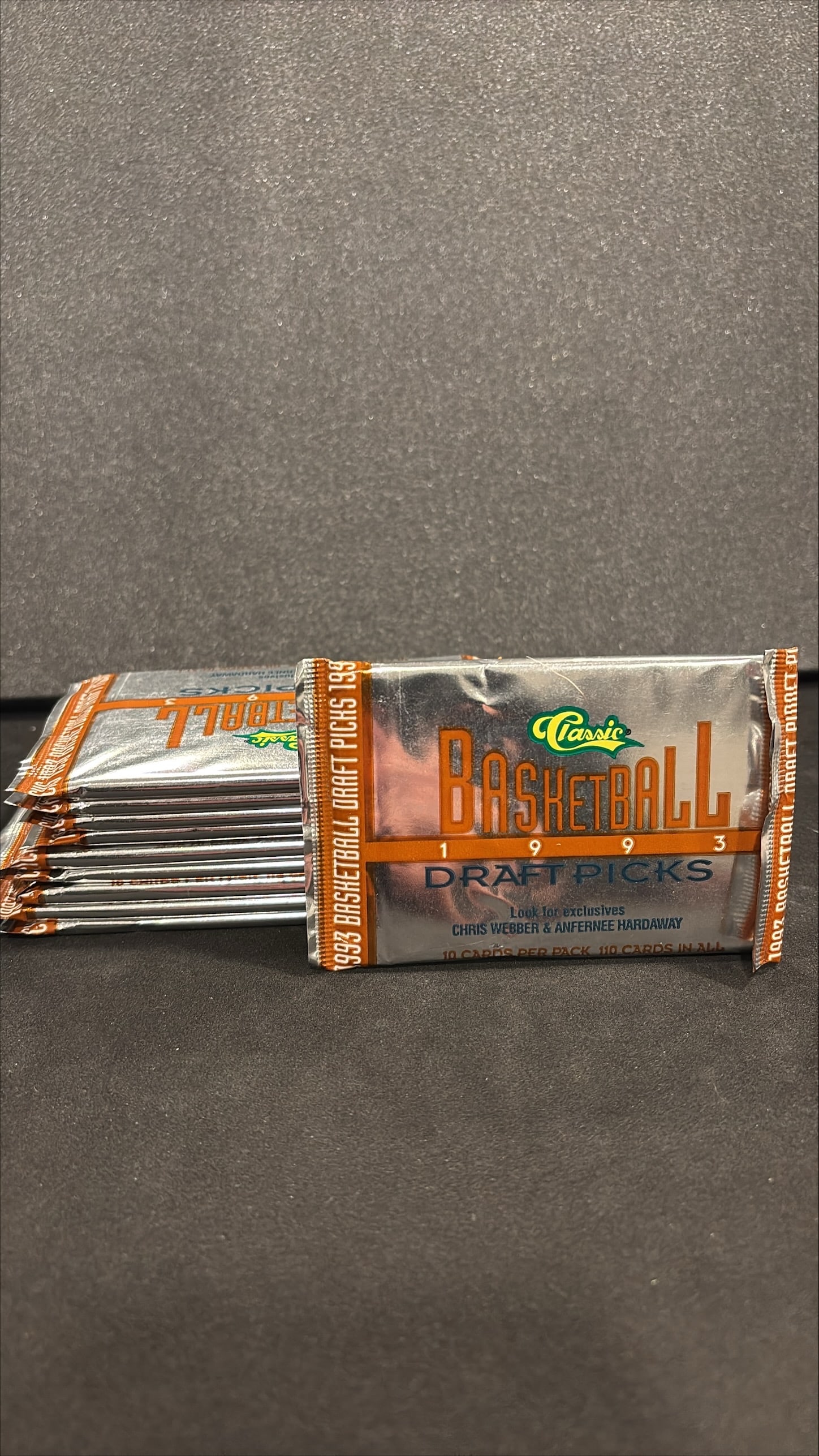 1993 Classic Basketball Draft Picks – 10 Sealed Packs (1 of 2)