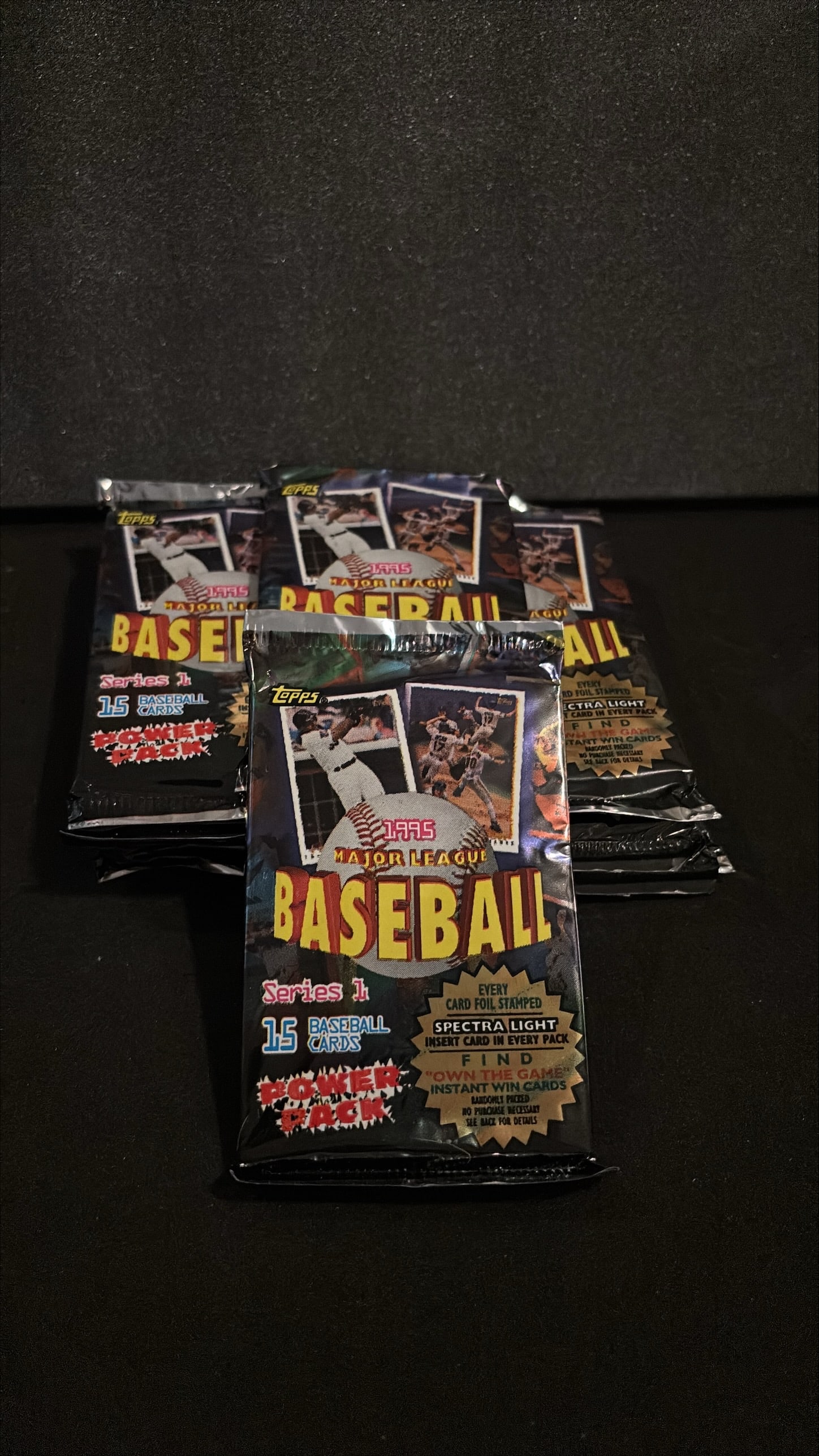1995 Topps Baseball Series 1(10 Packs) (1 of 2)