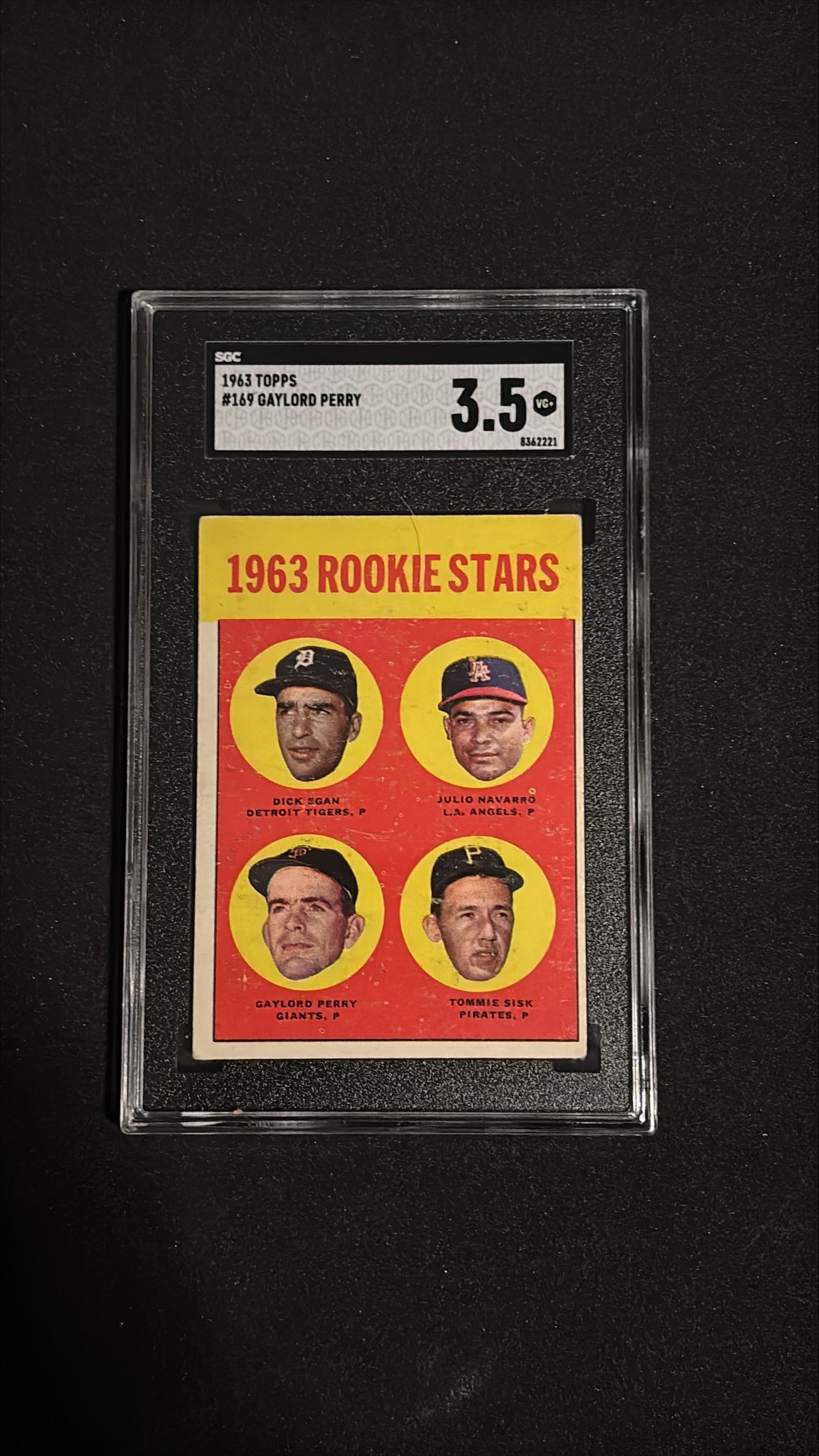 1963 Topps #169 Rookie Stars Gaylord Perry SGC 3.5 VG+ (1 of 2)