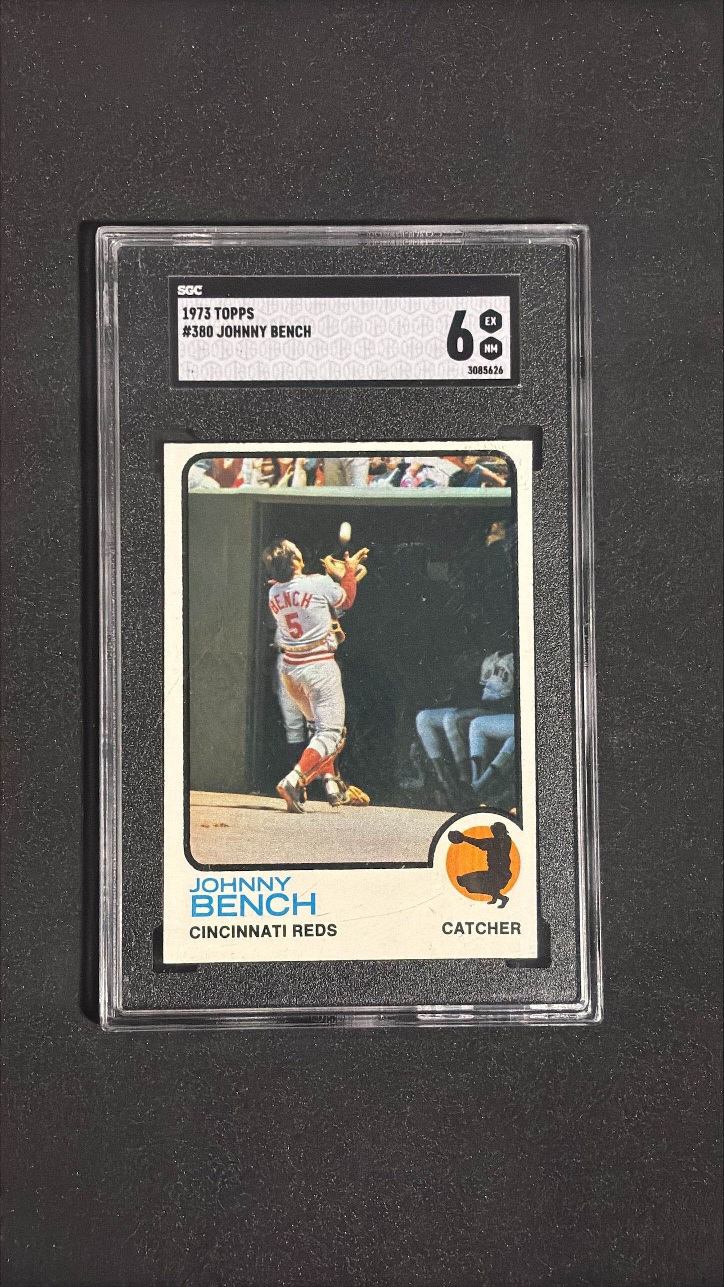 1975 Topps #380 Johnny Bench SGC 6 EX-MT: 1975 Topps #380 Johnny Bench graded SGC 6 (EX-MT). Hall of Famer and greatest catcher in baseball history. Cincinnati Reds legend. Sharp vintage card with excellent image quality. Nice mid-grade examp