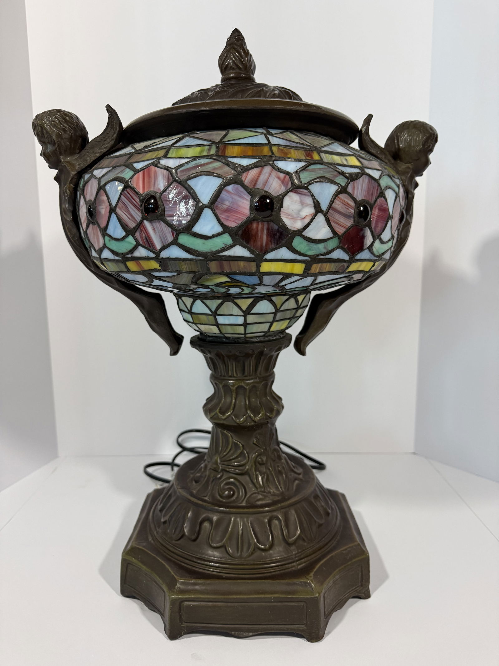 Vintage Tiffany-Style Mosaic Leaded Glass Table Lamp with Cherub Figures (1 of 6)