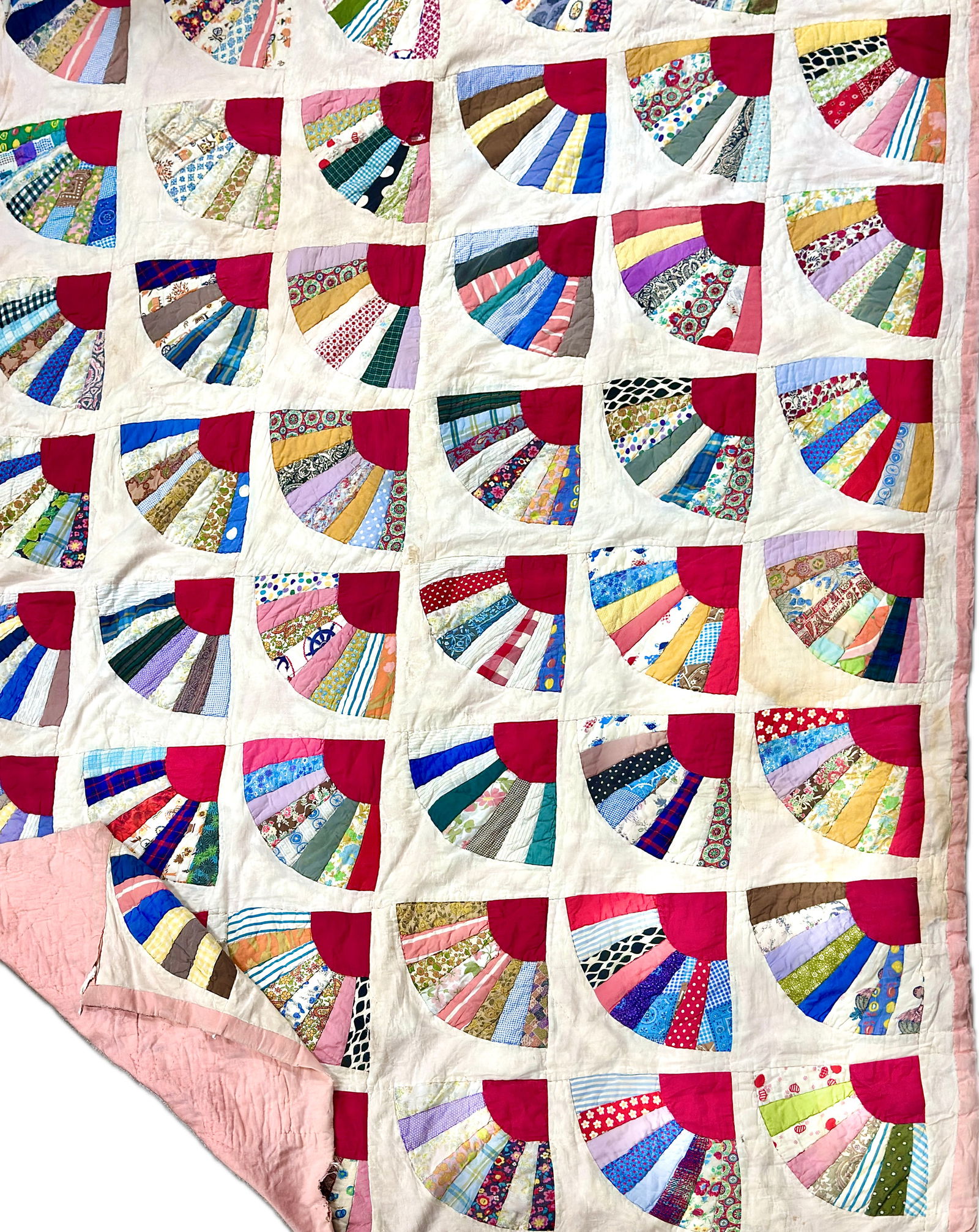 Vibrant Vintage 1940s Handmade "Fan" Patchwork Scrap Quilt - Farmhouse / Cottage (1 of 3)