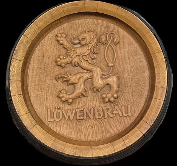 Vintage 3-Dimensional LÃ¶wenbrÃ¤u Beer - Barrel Head Sign (1 of 2)