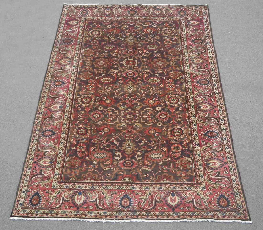 Semi Antique Persian Serapi Rug 7'2" x 10'6" (1 of 5)