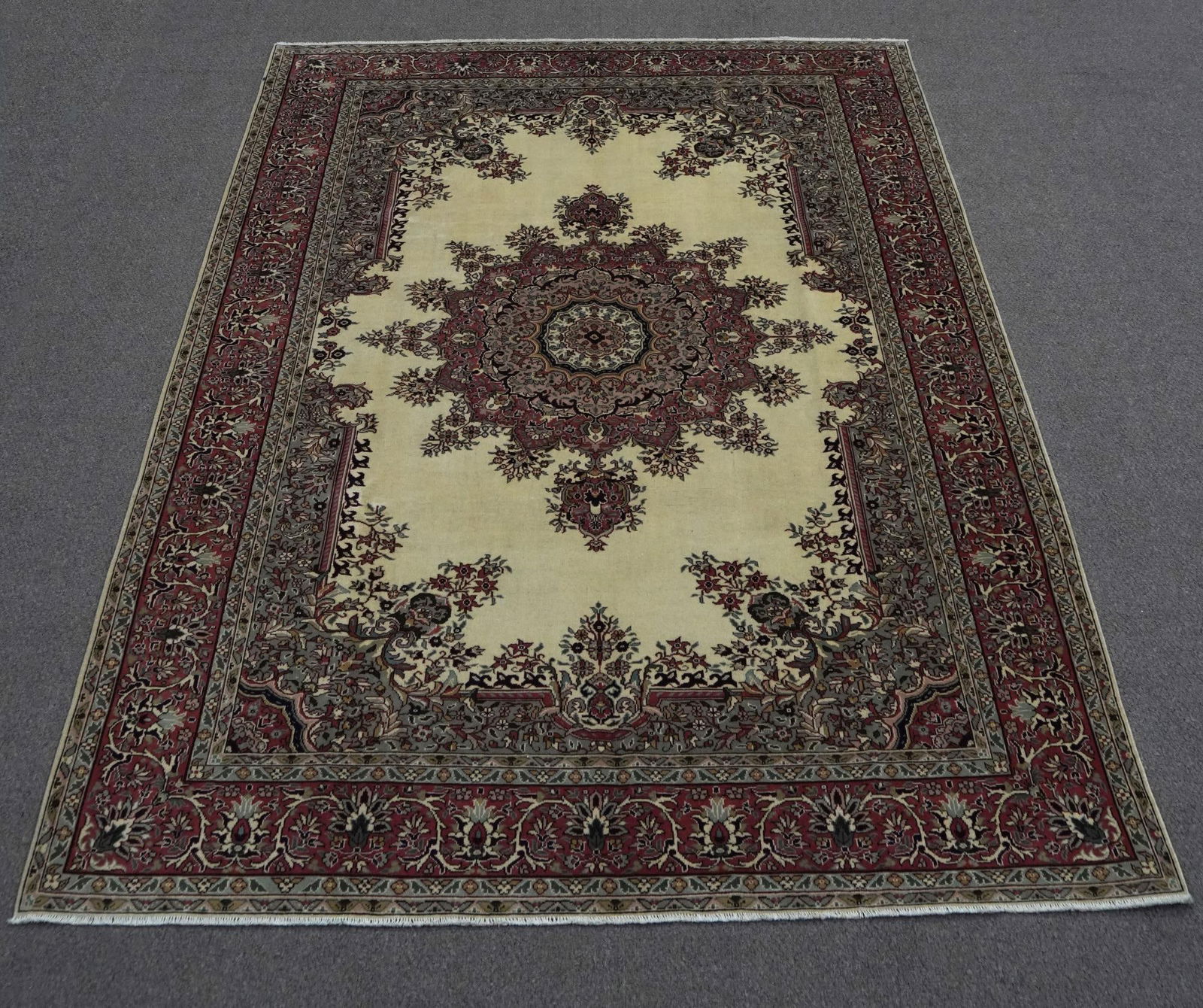 Handmade Turkish Kayseri Rug 7'0" x 9'6" (1 of 5)