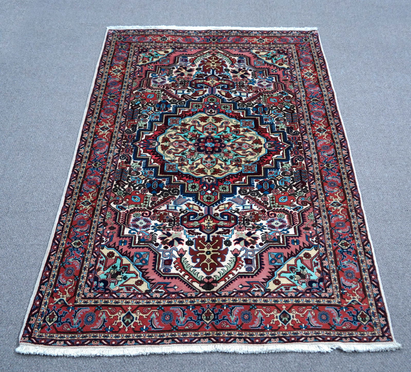 Handmade Persian Ardabil Rug 5'7" x 8'7" (1 of 4)