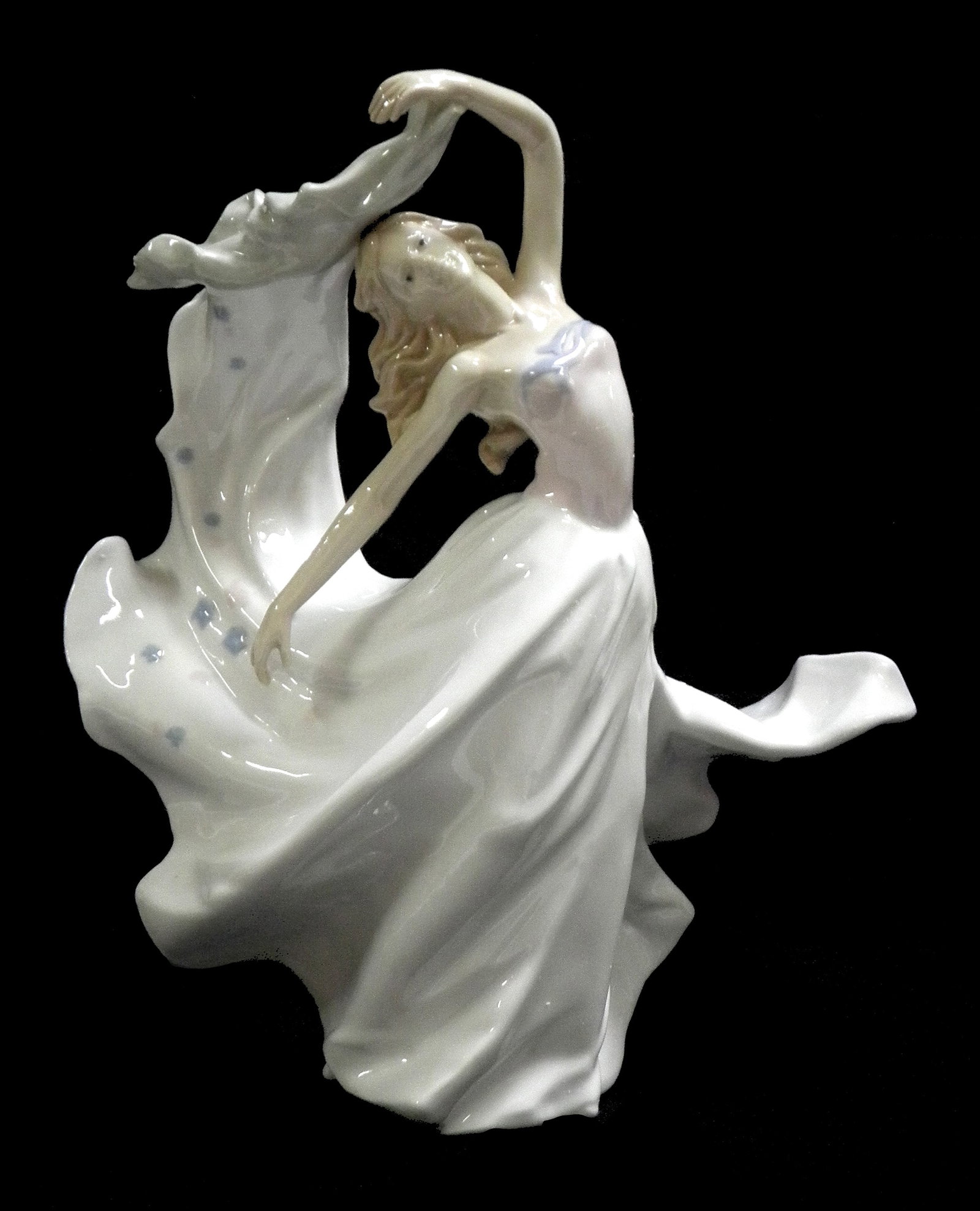 Endless Garce Porcelain Figurine (1 of 7)