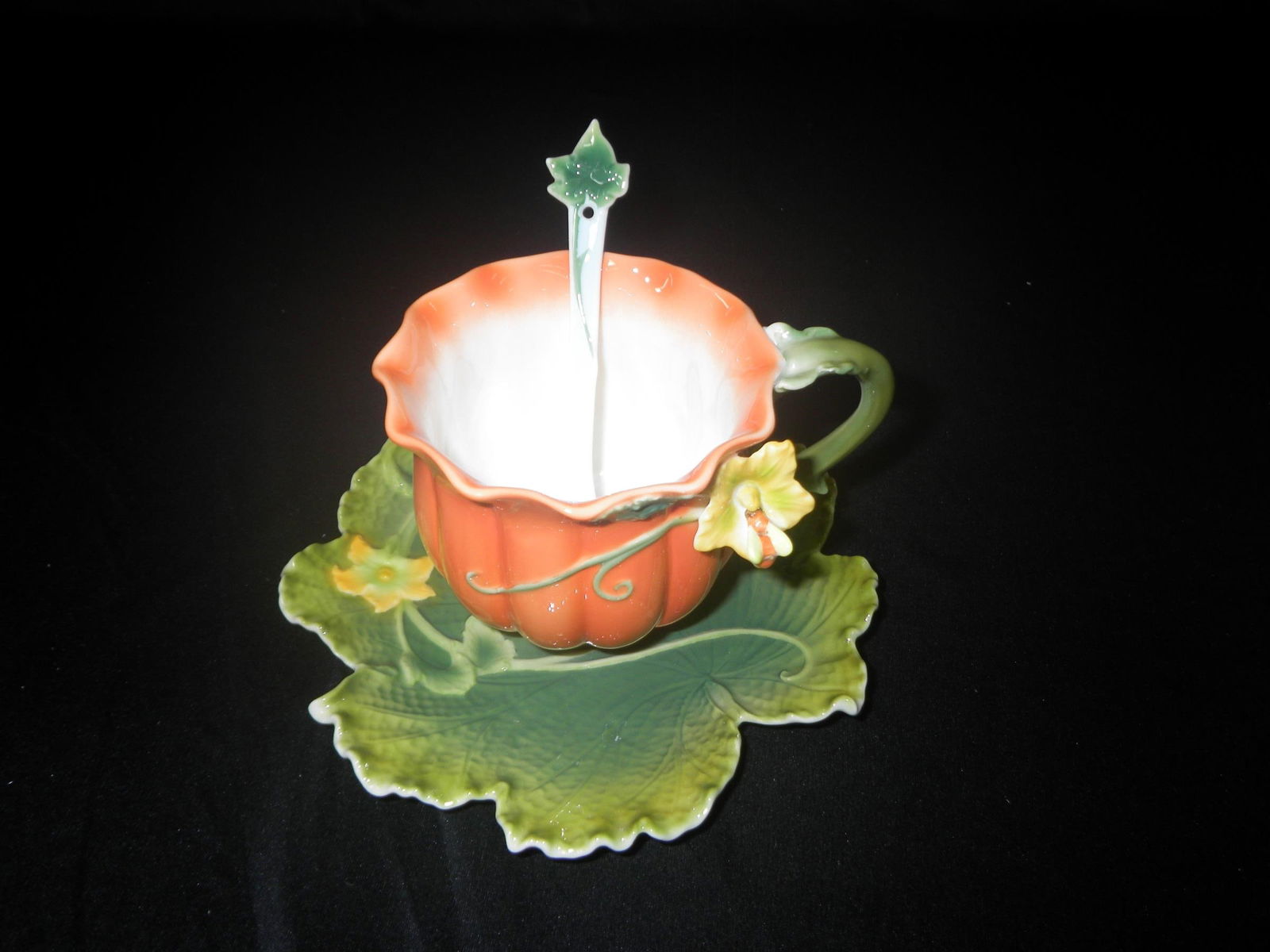 Cup & Spoon & Squcer - 2