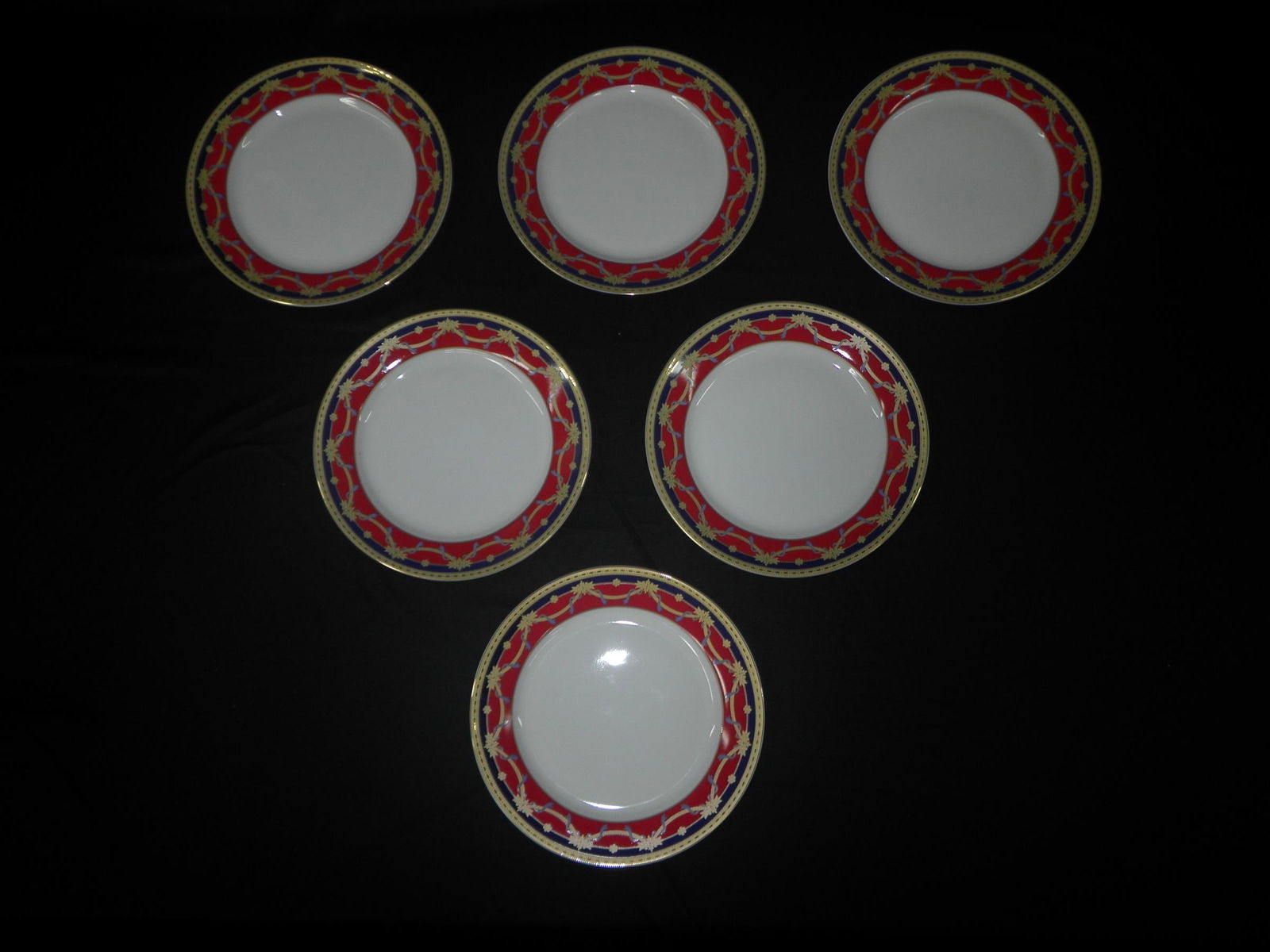 Plates S/6: Plates S/6. Dimensions: 8x8x1