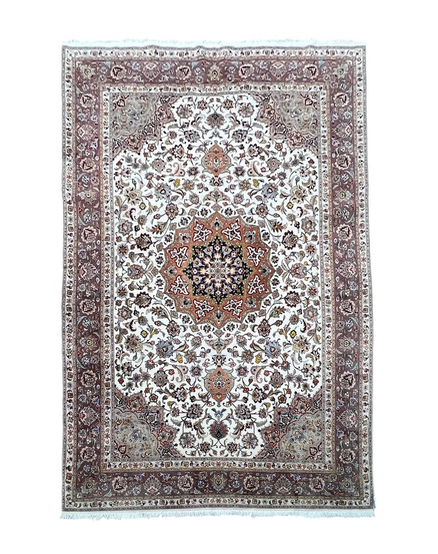Fine Persian Tabriz Wool & Silk Rug 6'7" x 10'2" (1 of 6)