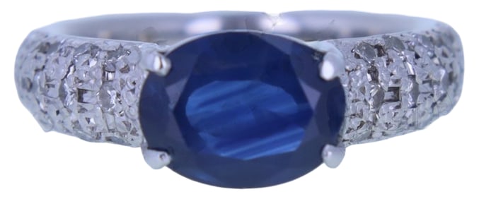 Platinum Sapphire & Diamond Ring (2.30 ct Sapphire, 0.38 ct Diamonds)