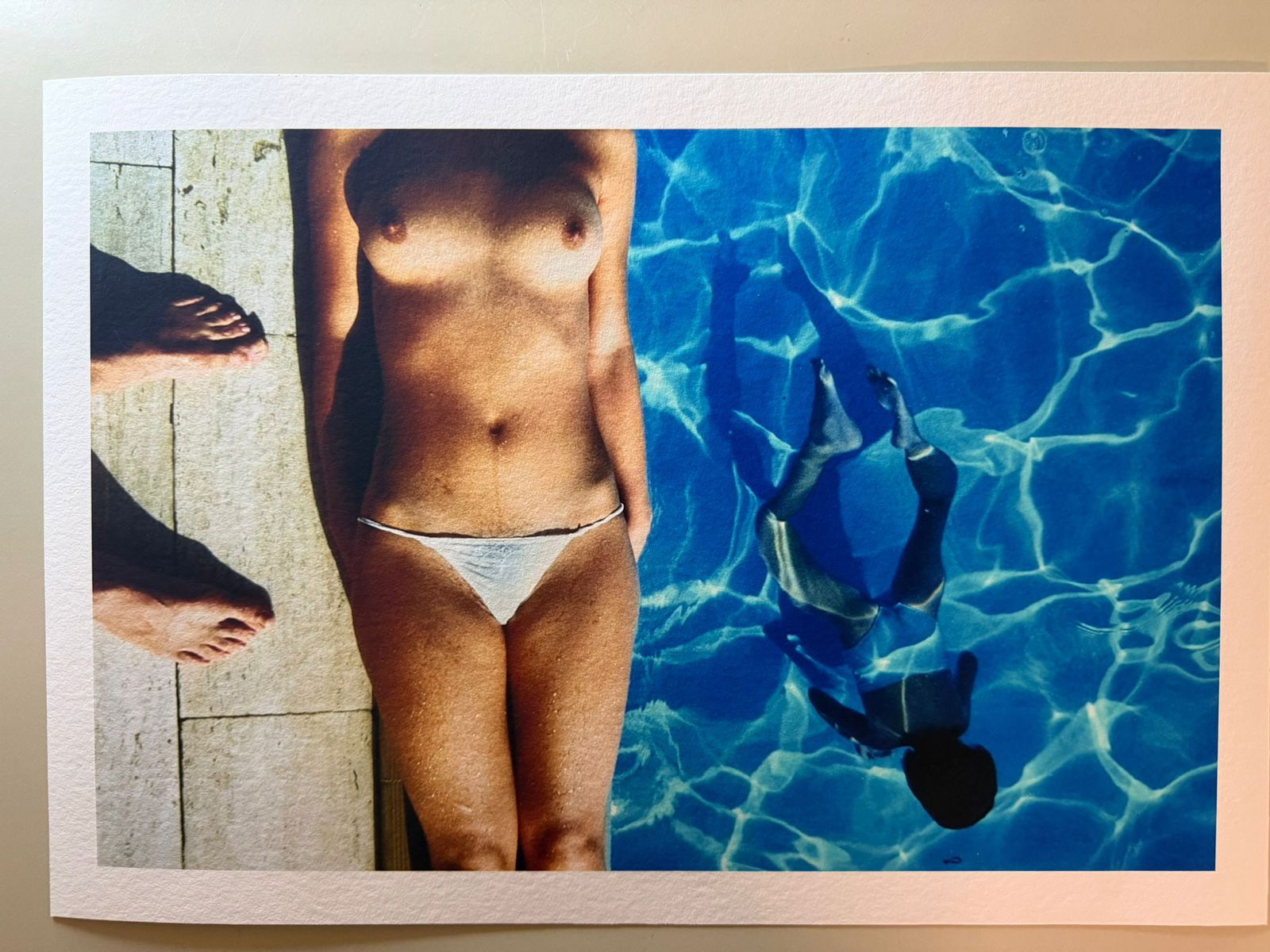 Franco Fontana – Piscina, 1983 – Signed – Limited Edition 11/25: Artist: Franco Fontana————————————Year: 1983————————————Medium: C-print on baryta paper————————————Dimensions: 30 × 42