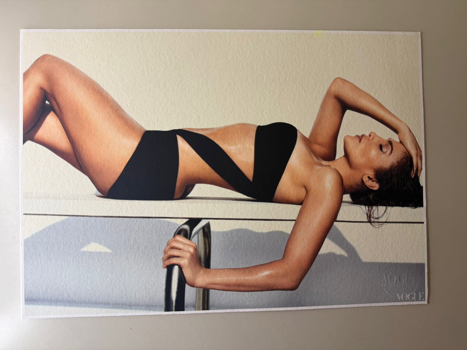 Mario Testino – Jennifer Lopez (2012), Limited Edition 119/200, Signed Vogue C-Type Print: Limited edition chromogenic C-Type print depicting Jennifer Lopez, photographed by Mario Testino in 2012. Printed in 2017 by Metro Imaging (London) under official VOGUE license on Baryta Museum Paper.