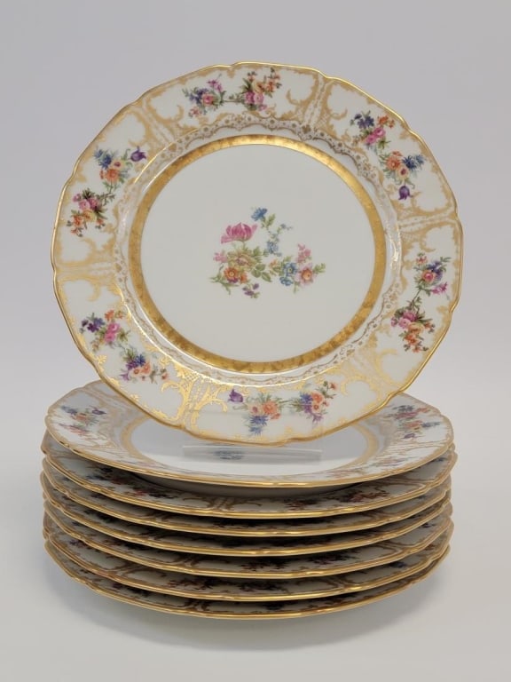 LOT OF EIGHT WM GUERIN & CO LIMOGES CABINET PLATES (1 of 17)