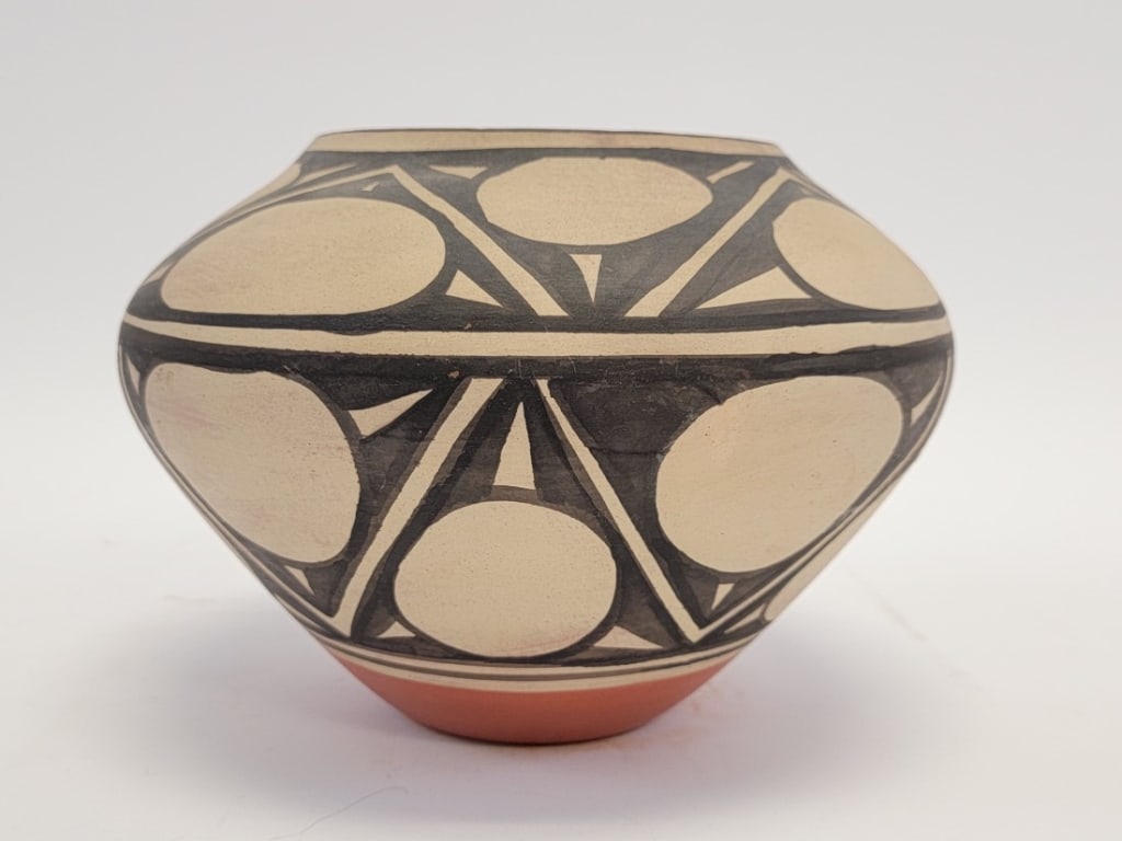 VNTG SANTO DOMINGO KEWA STYLE REDWARE POTTERY JAR (1 of 12)
