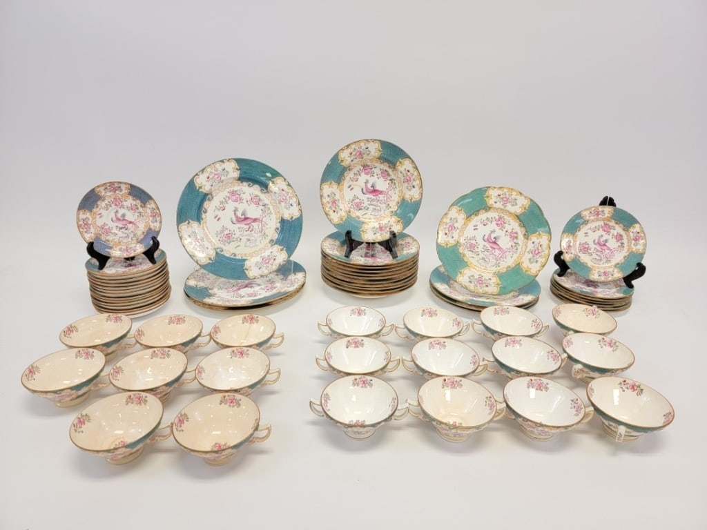 MINTONS "COCKATRICE" PORCELAIN DINNERWARE (1 of 20)