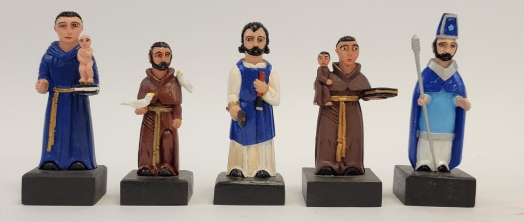 FIVE ROBERTO RIVERA CARVED WOOD SANTOS FIGURES (1 of 16)