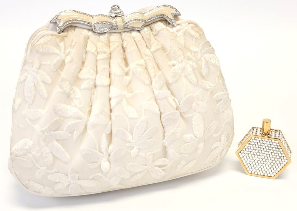 JUDITH LEIBER EVENING CLUTCH & PERFUME BOTTLE (1 of 20)