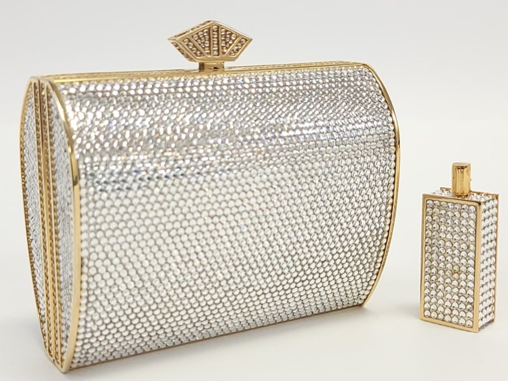 JUDITH LEIBER CRYSTAL MINAUDIÈRE & PERFUME BOTTLE (1 of 14)