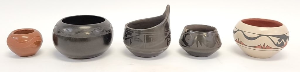 FIVE NATIVE AMERICAN BLACK & REDWARE POTTERY POTS: Lot of five Native American blackware and redware pottery pots. San Ildefonso and Nambe Pueblo. Includes three by Than Tsideh, one by Gregorita Baca, and one signed "Eagle Feather Nambe Pueblo". All s