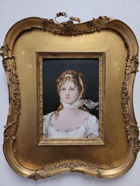 ANTQ PAINTED MINIATURE PORTRAIT ON PORCELAIN PLAQU (1 of 3)
