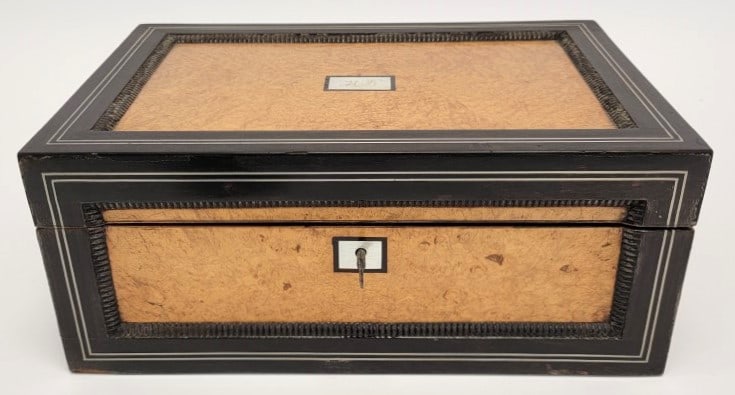 ANTIQUE 19TH C BURLED MAPLE WRITING SLOPE BOX (1 of 4)