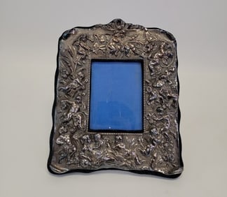 ANTIQUE GEORGE III STERLING SILVER PHOTO FRAME