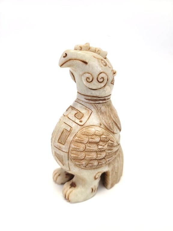 CHINESE CARVED WHITE HARDSTONE / JADE BIRD FIGURE (1 of 6)