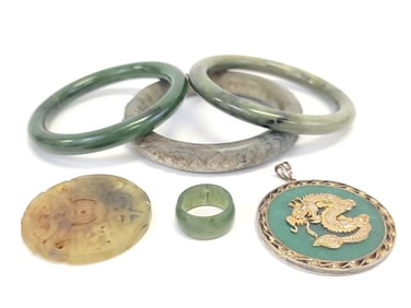 LOT 3 JADE BANGLES, JADE RING & 2 JADE MEDALLIONS