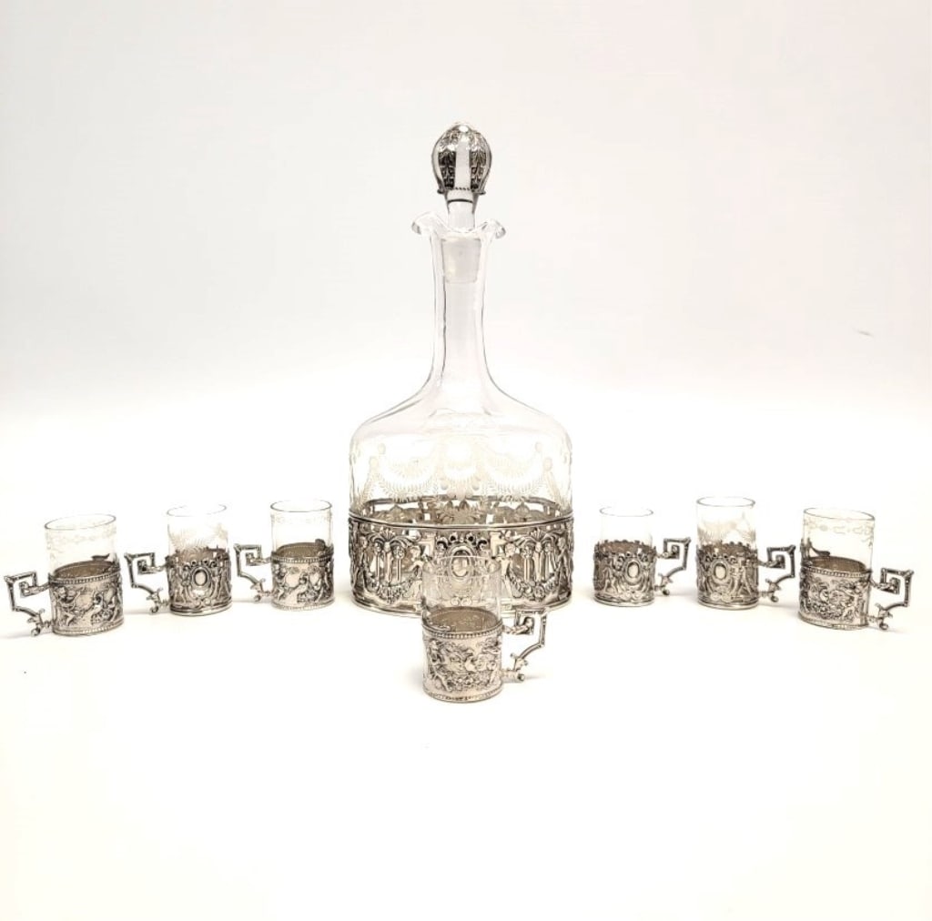 CONTINENTAL STERLING SILVER & GLASS DECANTER SET (1 of 9)
